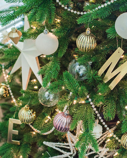 Deluxe Fiber Optic Christmas Tree with Remote Control – [FLASH SALE] + Bonus 132 Toast Ornaments